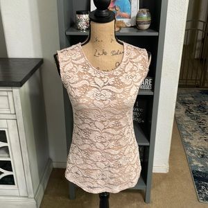 EUC Maurices lace top size S